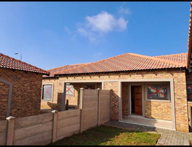 3 BEDROOM PROPERTY TO RENT IN RIVERSDALE